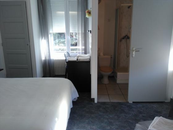 Hotel Le coin fleuri à Digne-les-Bains Extérieur photo